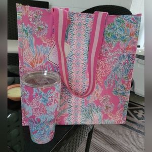Lilly Pulitzer bag and tumbler set